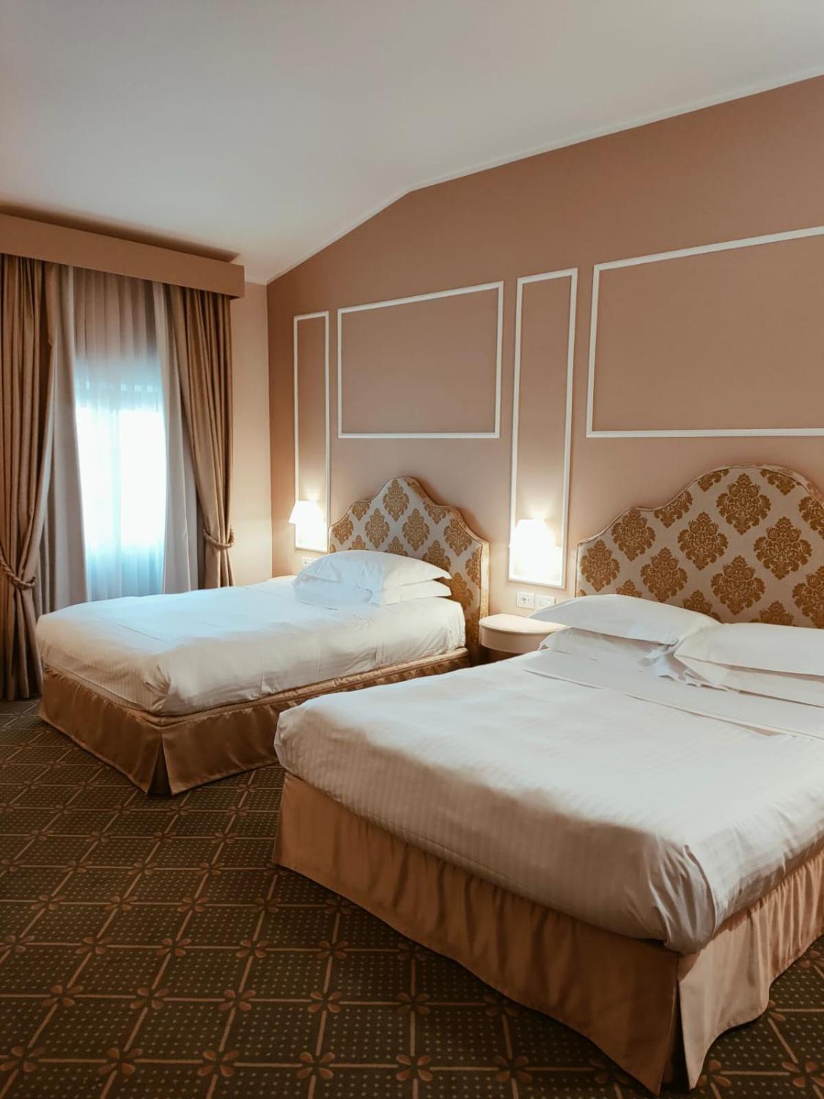 Hotel Villa San Lucchese Поджибонси Экстерьер фото